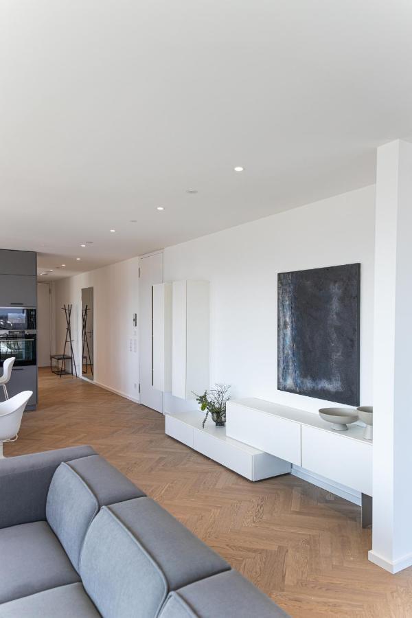 Stuttgarter Tor - Apartments Reutlingen Exterior photo